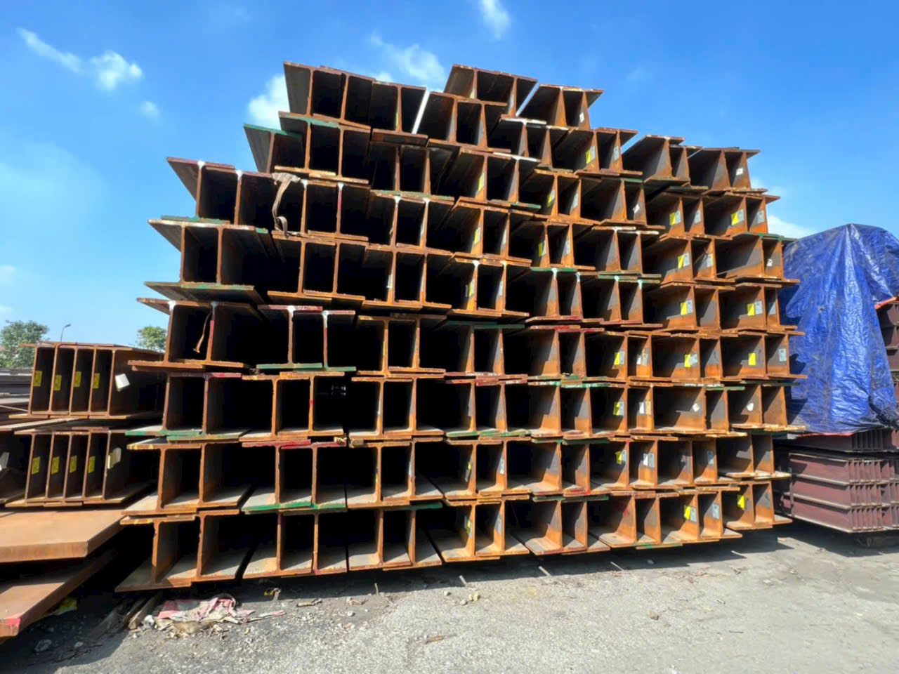 cho thu&ecirc; th&eacute;p h&igrave;nh tại đồng th&aacute;p