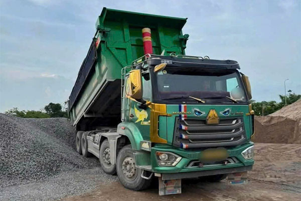 cho thu&ecirc; xe ben tại b&igrave;nh phước