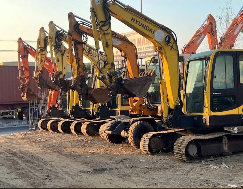 cho thuê xe cuốc tại bình thuận