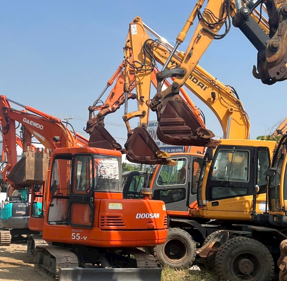 cho thuê xe cuốc tại đồng nai