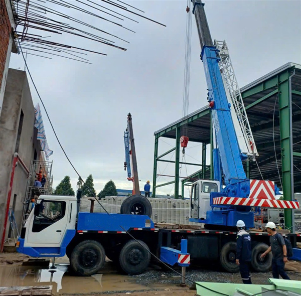 Cho thuê xe cẩu Kato tại Khánh Hòa