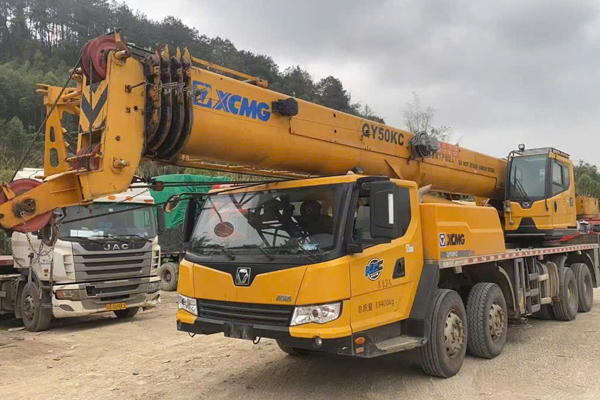 Cho thuê xe cẩu Kato Yên Bái