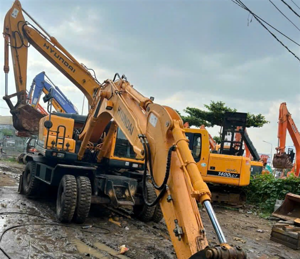 Cho thuê xe cuốc Bạc Liêu