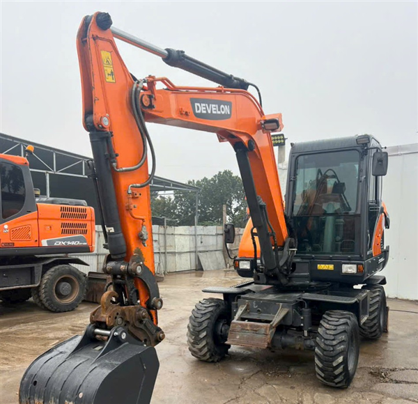 Cho thuê xe cuốc Bến Tre