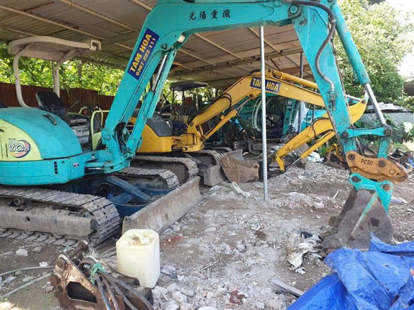 Cho thuê xe cuốc Gia Lai