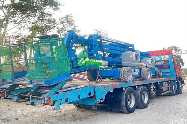 Cho thuê xe nâng người Ninh Thuận