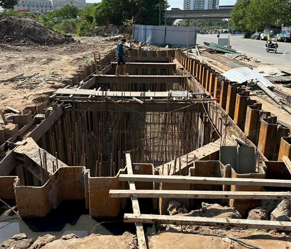 Cừ U-C-Larsen Nghệ An