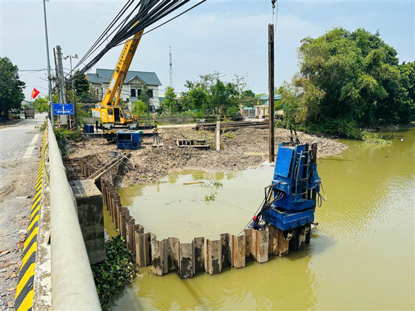 Cừ U-C-Larsen Quảng Bình